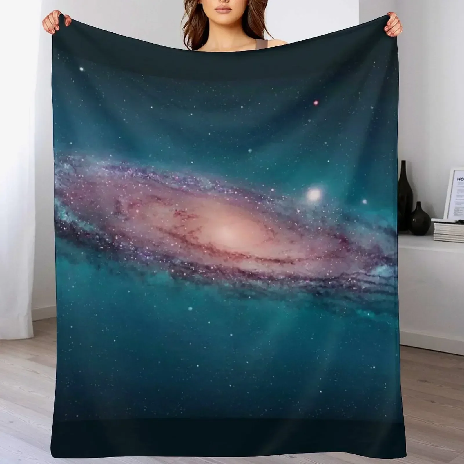 Galaktyka Andromeda, przestrze – Space Blanket Heavy recenzja i cena