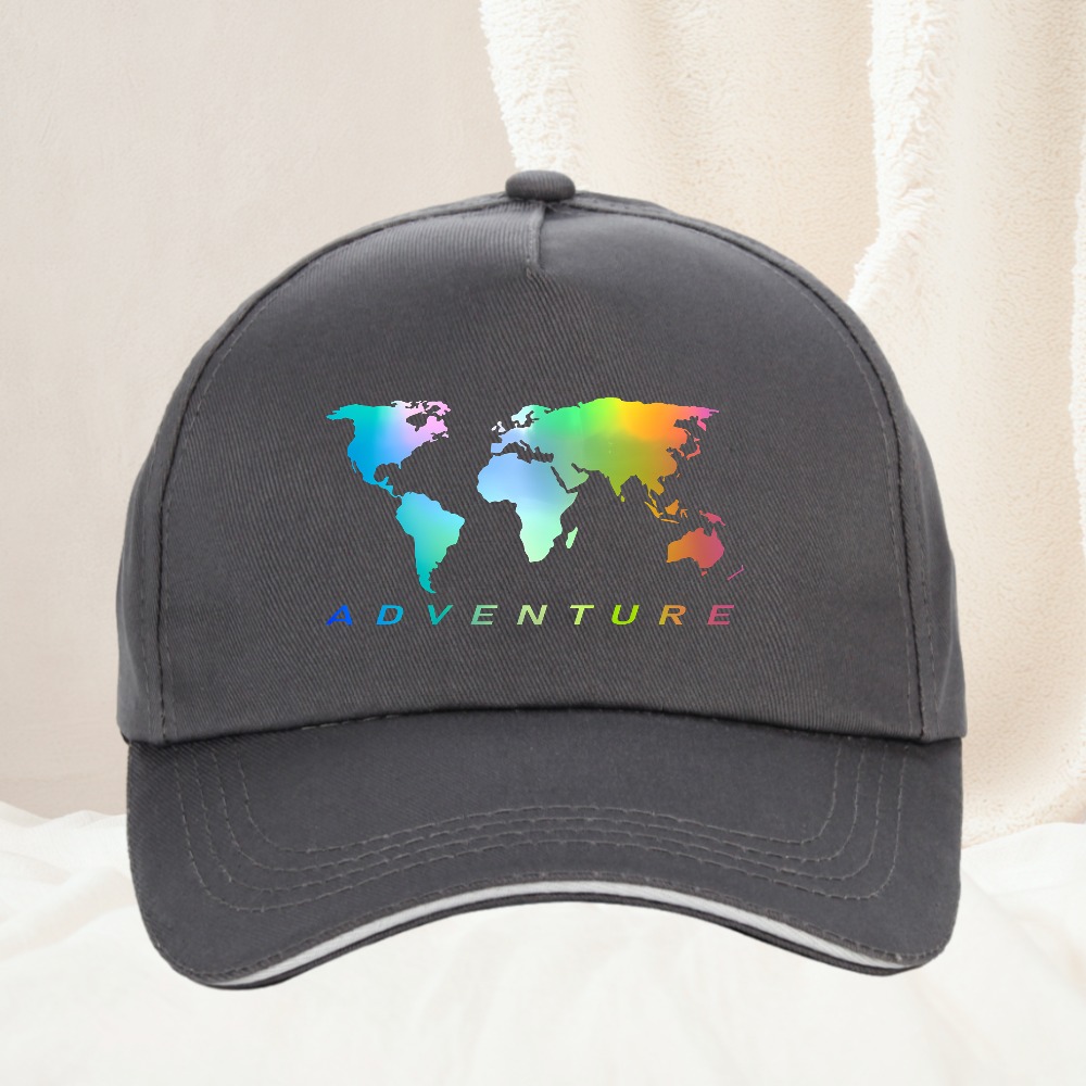 Czapka z daszkiem z nadrukiem  – Outdoor Adventure World recenzja i cena
